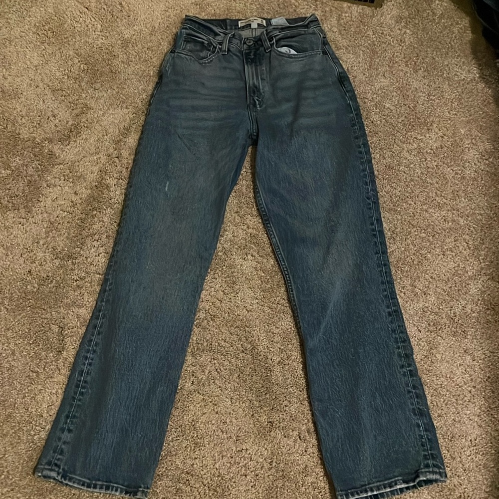 Abercrombie Curve Love Ultra High Rise 90s Straight